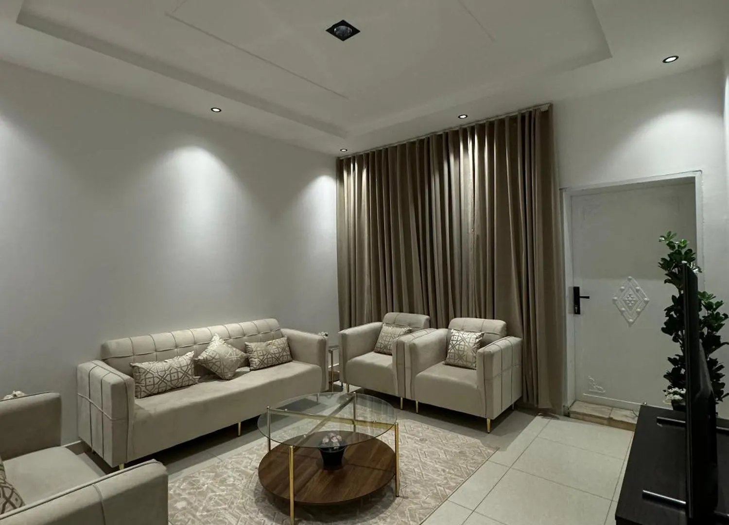 Family Modern 2Bdr Apartment Riyadh